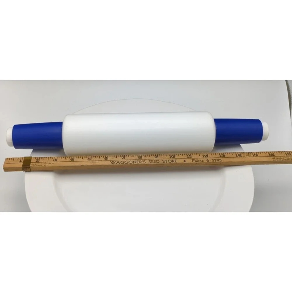 Tupperware Rolling Pin Fill & Chill‎ Blue Handles Rotate Add Warm or Cool Water